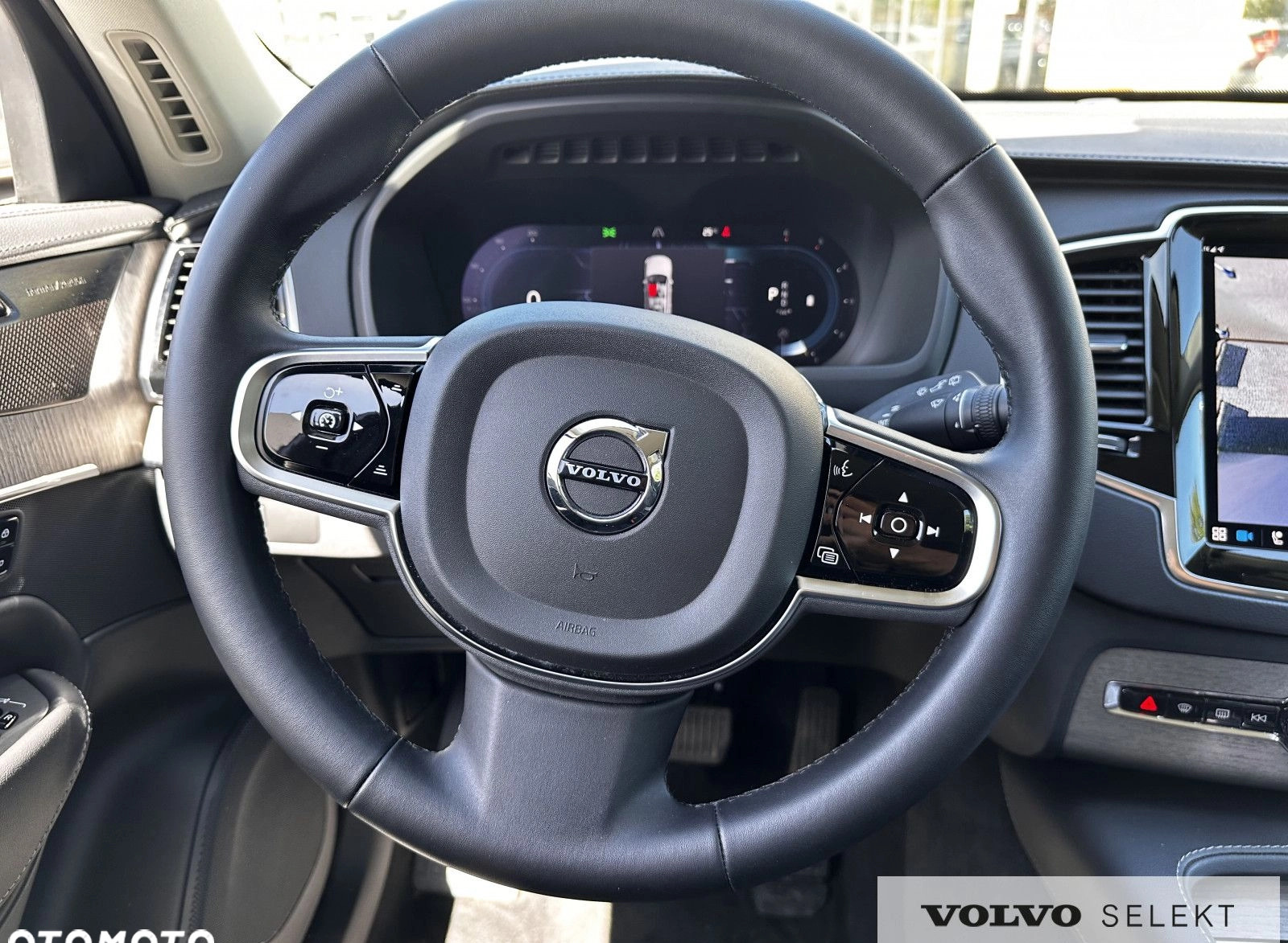 Volvo XC 90 cena 299900 przebieg: 30365, rok produkcji 2023 z Andrychów małe 704